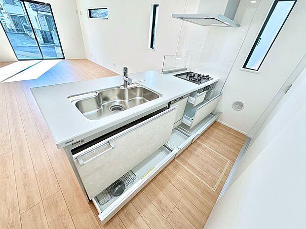 【その他設備(スライド収納)】使いやすさを優先したスライド式収納タイプ！