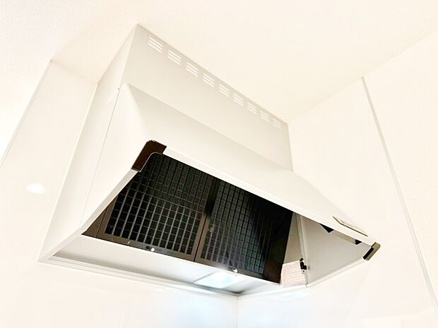 【レンジフード】基本的なお手入れはフィルターのみ！お手入れのしやすさも魅力です。