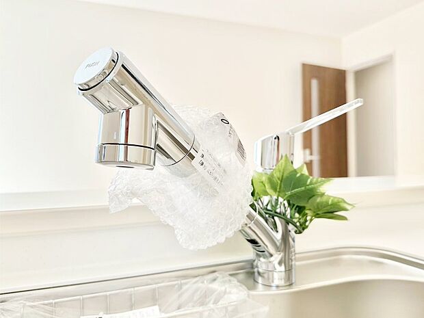 【蛇口一体型浄水器】いつでも清潔なおいしいお水を。一つの水栓で水道水と浄水を使い分け。