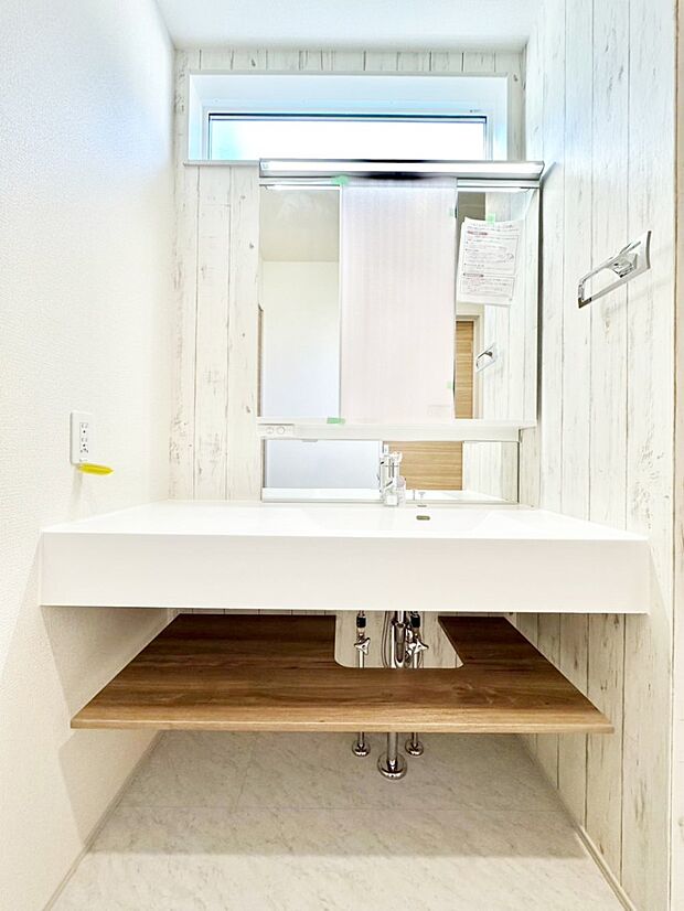 【洗面台・洗面所】収納力と機能性に優れた洗面化粧台