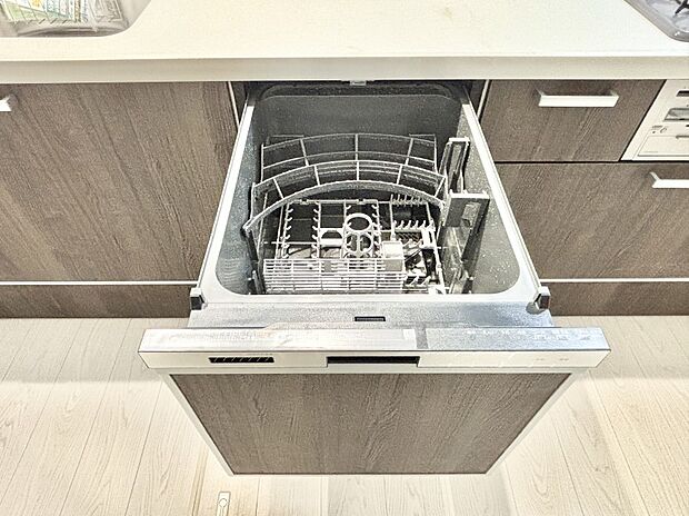 【食洗機】面倒なお片づけは食洗機にお任せ!家事の負担が減って、時間にも気持ちにもゆとりができます。