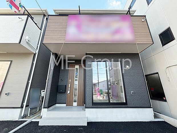 【現地外観写真】たっぷりの陽光と心地よい風が舞い込む住まい