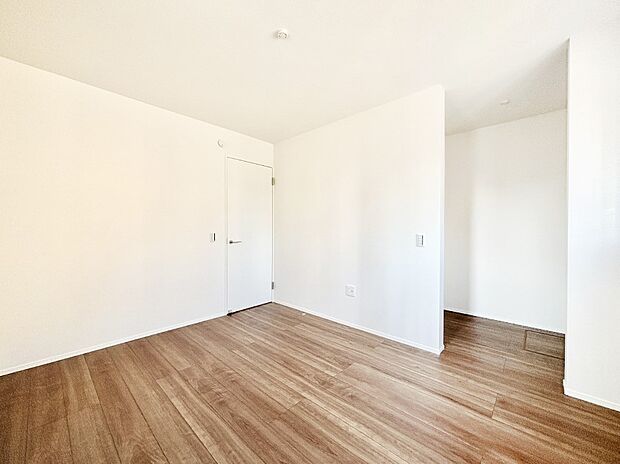 【洋室】ＷＩＣがあるお部屋！季節ごとの入れ替えも不要で便利です