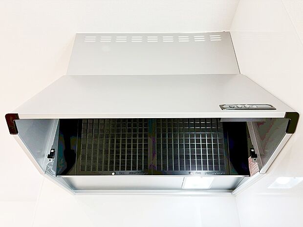 【レンジフード】基本的なお手入れはフィルターのみ！お手入れのしやすさも魅力です。