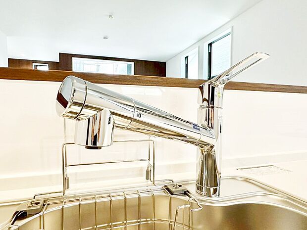 【蛇口一体型浄水器】いつでも清潔なおいしいお水を。一つの水栓で水道水と浄水を使い分け。