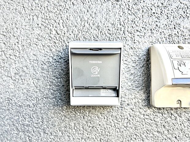 【その他現地】ＥＶ充電用屋外コンセント 。