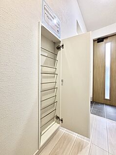 スリッパ収納