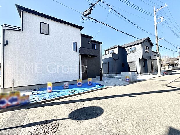 【前面道路含む現地写真】前面道路はきちんと整備されています  