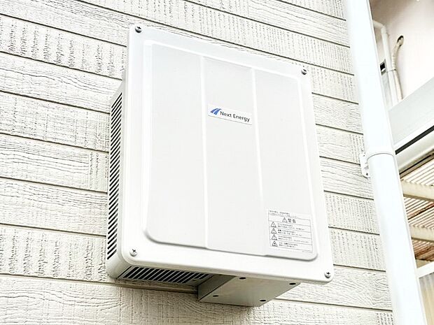 【その他現地】太陽光発電設備も標準装備しています。