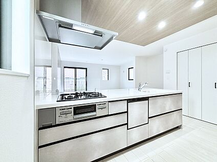 リビングダイニング