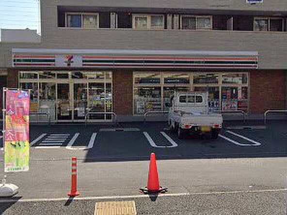 セブン-イレブン 練馬関町吉祥寺通り店(約500m)