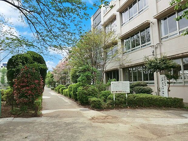 清瀬市立清瀬第三中学校(約527m・徒歩7分)