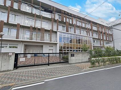 足立区立江北桜中学校 480m(6分)