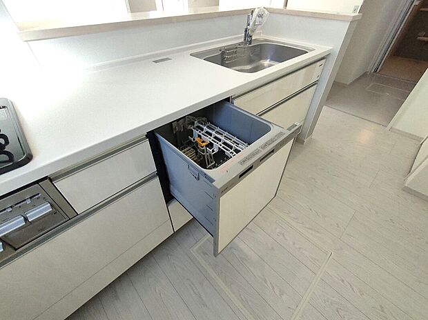 【自動食器洗乾燥機】同仕様写真