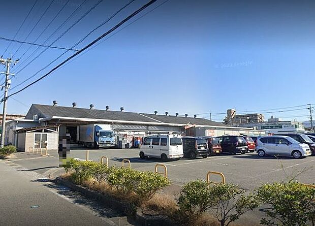 ルミエール古賀店(約447m)