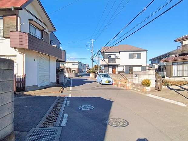 ひとたび扉を開けばそこに待っているのは上質な空間とマイホームでの新生活をイメージさせる優雅なひととき。「この家なら…」ではなく「ここに住みたい♪」と思う感動をお届けいたします。
