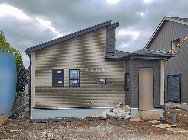 住宅性能評価で耐震等級３（最高等級）を取得！お客様を守る大切な住宅だからこそ、第三者の検査を受けて安心して住んでいただける住宅をご案内させて頂きます。その頑丈さを、ぜひ現地にてご体感くださいませ。