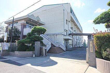 川越市立山田中学校 950m(徒歩12分)