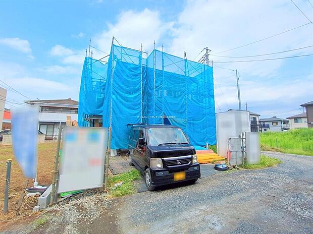 【現地外観写真】お子様から「自分の部屋がほしい…」そんな成長もうれしいこの頃。お子様のさらなる成長を共に見守る新築マイホーム。お子様が巣立った後も、豊かな人生も支えてくれる。パートナーのような住まいです☆