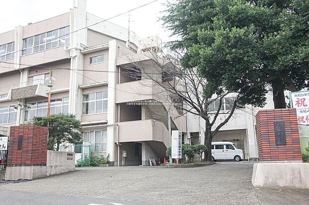 川越市立名細中学校(約640m)