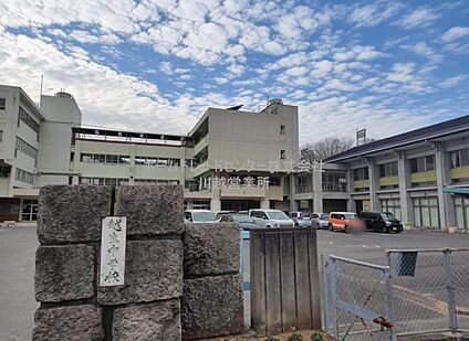 越生町立越生中学校 4000ｍ(徒歩50分)