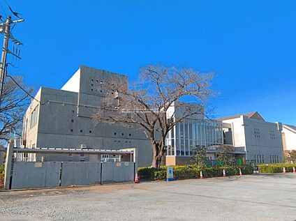 鶴ヶ島保育所 2210m(自転車9分／徒歩28分)