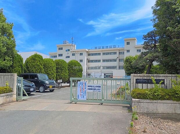 川越市立牛子小学校（約1,600m）