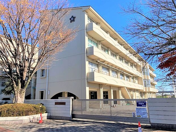 厚木市立東名中学校