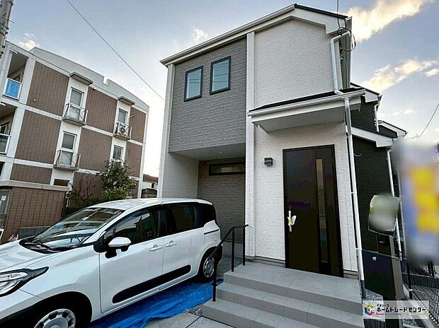 ≪Ｃ号棟≫
京成松戸線「五香」駅まで徒歩９分！平日・お仕事帰りなど、いつでもご案内致します！お気軽にお問い合わせ下さい♪