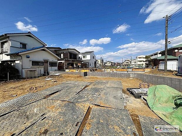 一戸建ての大きなメリットは、「自分の土地」を自由に使えること。好きなペットが飼えるほか、ガーデニングやＤＩＹ、車やバイクの手入れなど様々な趣味を楽しめます♪