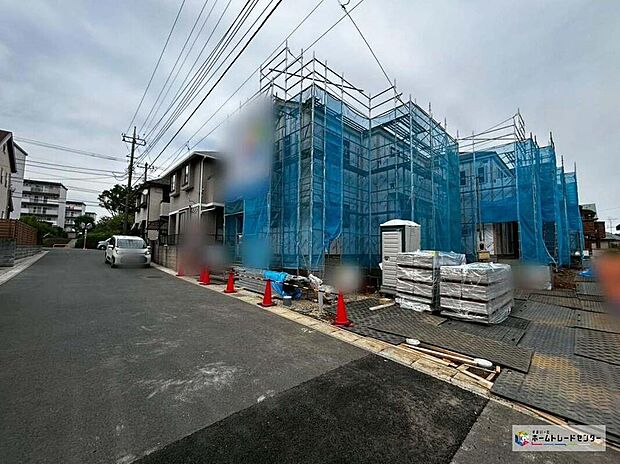 小学校まで徒歩5分、中学校までは徒歩11分と通学しやすい立地です！小中学校への通学路を実際に歩いてみるのもいいですね♪車からは見えない楽しい発見がきっとあります！