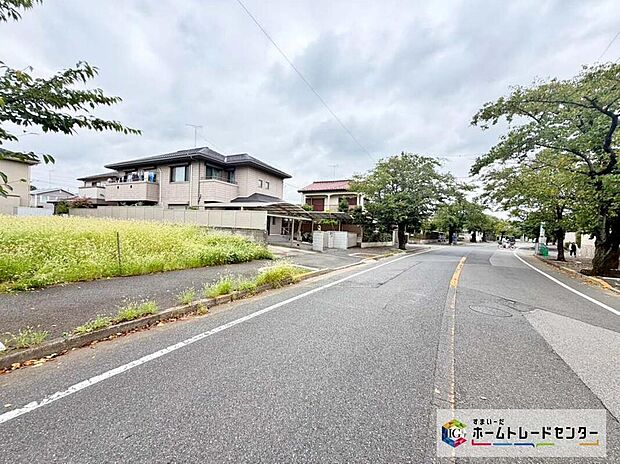 完成が待ち遠しい新築住宅です!
現地では周辺環境や陽当たりなど、完成前だからこそ確認できるポイントもご覧いただけます!