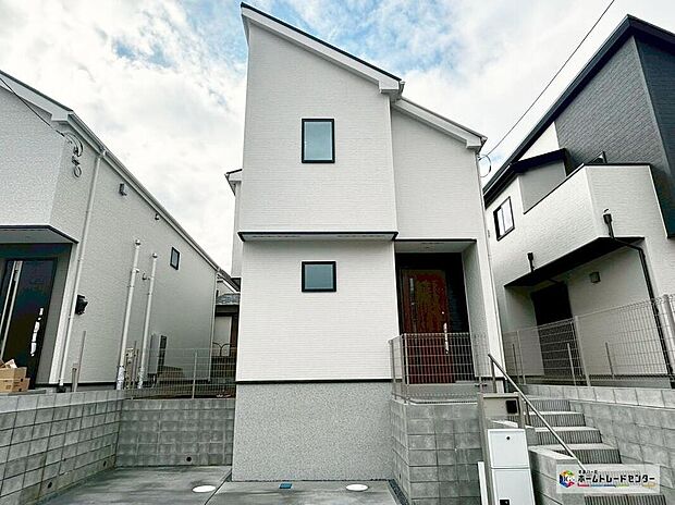 【現地外観写真】【２号棟】JR常磐線「北松戸」駅まで徒歩15分♪
資料送付・ご見学即対応！ご不明点等、スタッフがしっかりと説明させていただきますので、安心して現地をご覧ください♪