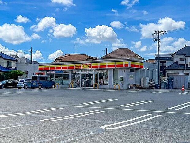 デイリーヤマザキ松戸六実店（約641m）
