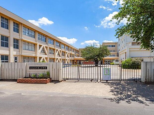 松戸市立高木第二小学校（約1,000m）