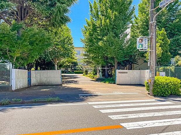松戸市立栗ケ沢小学校（約350m）