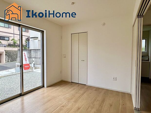 【ホームページに現地動画掲載中】●年中無休:当日予約可●カーテン・カーテンレール未設置。ご相談下さい