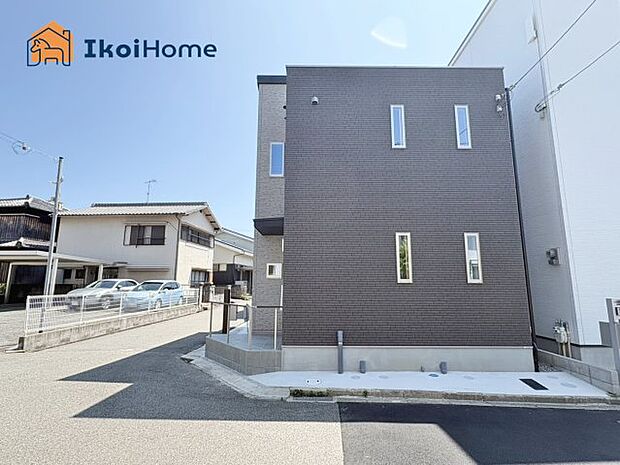 物件・当店の最寄駅まで無料送迎!最短10分で指定場所へお迎えに向かいます!まずはお問い合わせください