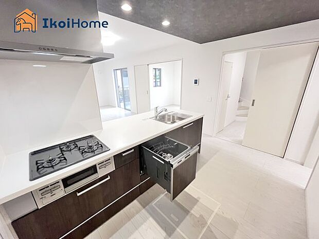 【キッチン】【ホームページに現地動画掲載中】●年中無休:当日予約可●家事の時短に欠かせない食器洗浄乾燥機も完備!