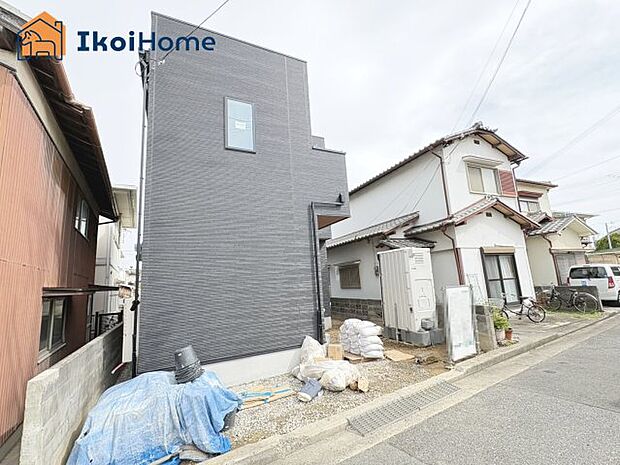 【外観】～ご見学に関して～平日や夜間でもご案内可能。決まったお時間で身動きが取れない方も臨機応変に対応します