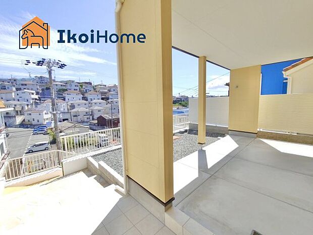 【エントランス】【ホームページに現地動画掲載中】●年中無休:当日予約可●お庭でお子様のプールやBBQなど可能!