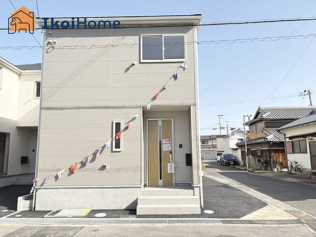 【外観】【ホームページに現地動画掲載中】●年中無休:当日予約可●お車2台駐車可能!交通量少な目で入出庫も安心