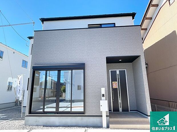 安心の10年保証！外観を美しく保ち、雨水で汚れを落とします！気になることがありましたら、お気軽にお問い合わせください！