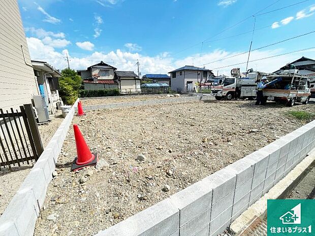 現在建築中!落ち着いた街並みで新生活を始めることが出来そう!周辺の物件も併せてご紹介させて頂きます!