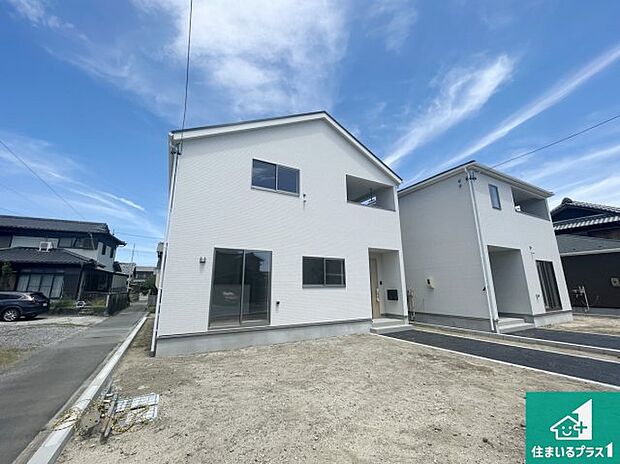 【外観】安心の10年保証!外観を美しく保ち、雨水で汚れを落とします!気になることがありましたら、お気軽にお問い合わせください!