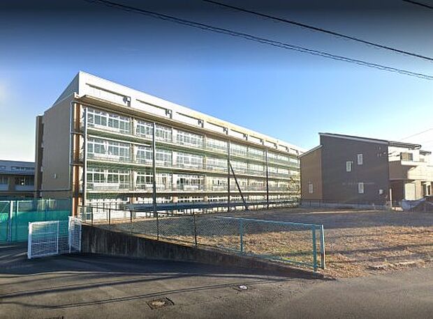 四日市市立南中学校