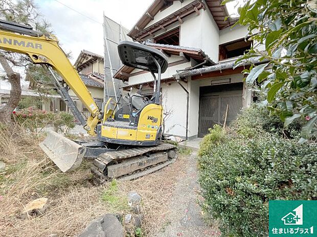 【外観】周辺は落ち着いた街並みの住宅地!子育てがしやすい住環境です!まだ未完成ですが、現地でしかわからない事もございます。是非一度ご覧ください。