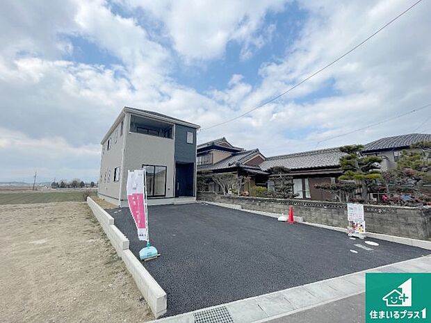 【外観】お客様に長く安心して住んでいだだける事にこだわった家づくり！住んでからのアフターサービスにもしっかりと取り組んでいます！