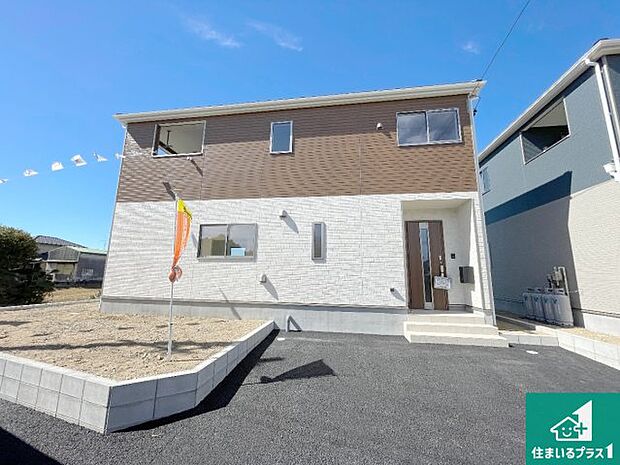 【外観】安心の10年保証！外観を美しく保ち、雨水で汚れを落とします！気になることがありましたら、お気軽にお問い合わせください！