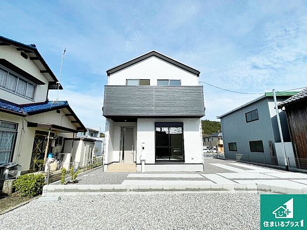 【外観】現在建築中!落ち着いた街並みで新生活を始めることが出来そう!周辺の物件も併せてご紹介させて頂きます!